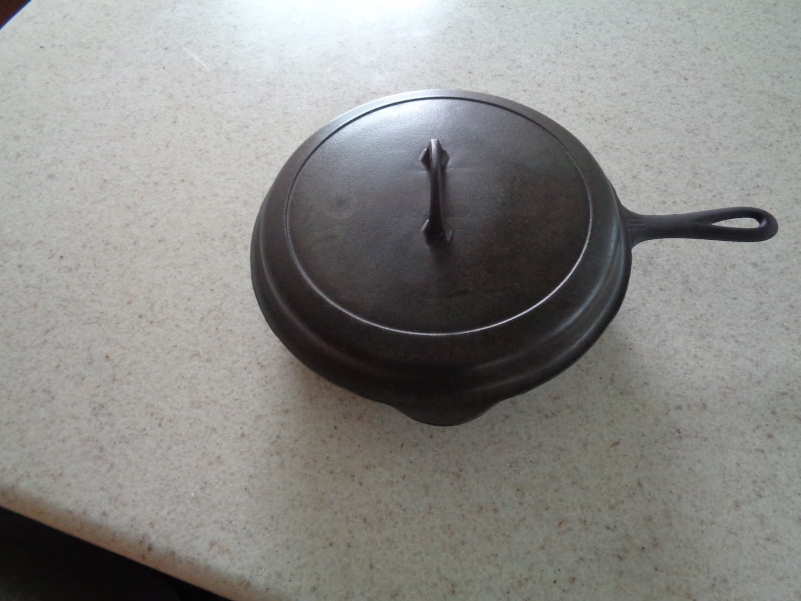 Griswold Cast Iron Skillet No. 10 Large Logo Block Letters & High Dome Lid 1100A 3