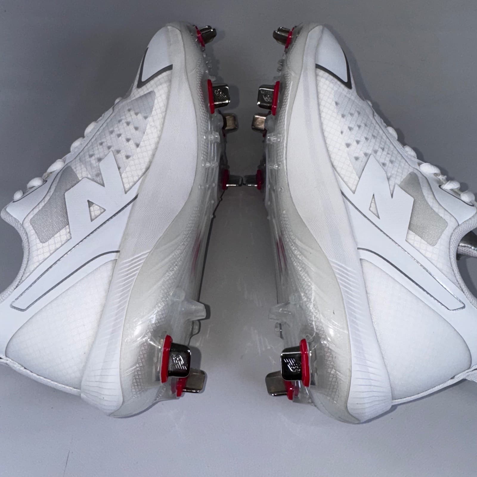 New Balance FuelCell Metal Softball Cleats All White Lightweight Women's 6.5 5