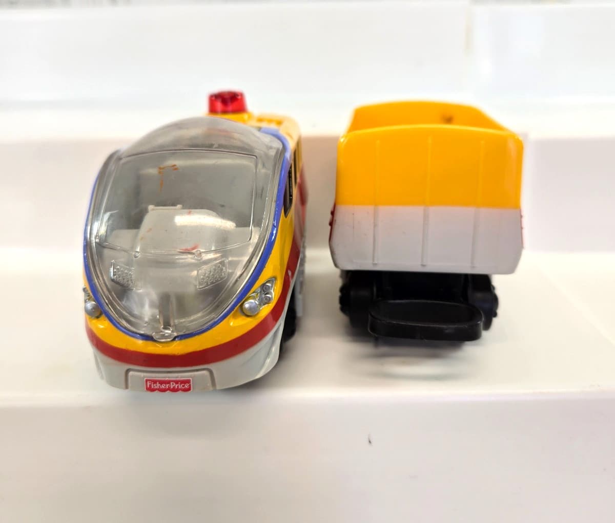 Fisher Price Geotrax Rail & Road System Grand Central Station Train No Remote 2