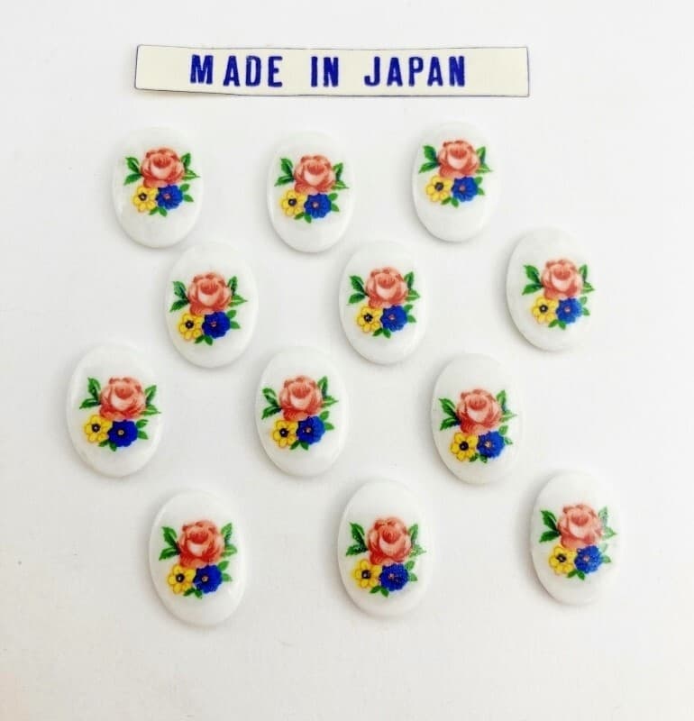 12 Vintage Japan Glass Pink Rose, Yellow & Blue Flowers 14x10mm. Oval Cameos 372