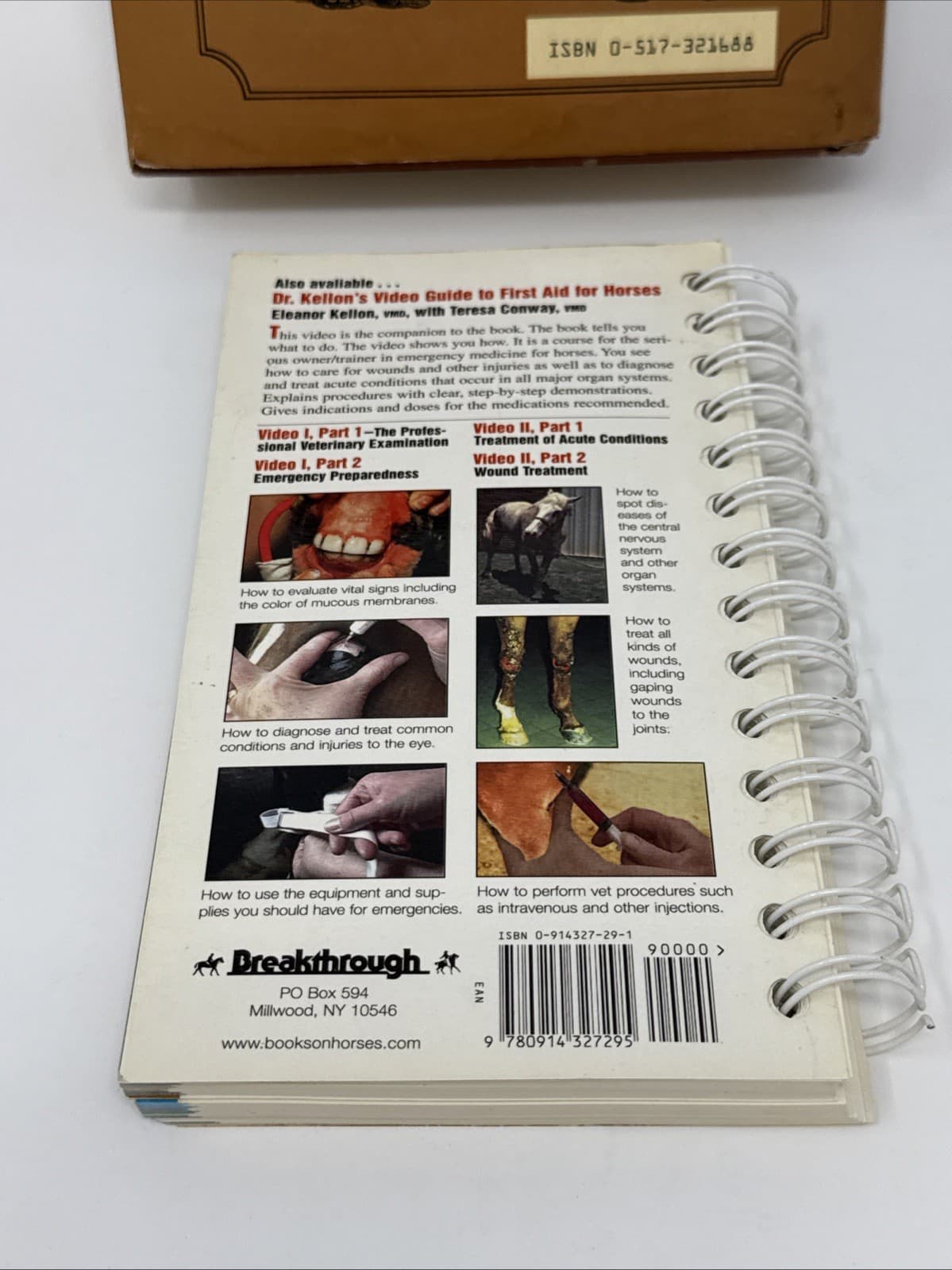 Lot of 2 -  Encyclopedia of the Horse By Dennis Magner & First Aid for Horses 5