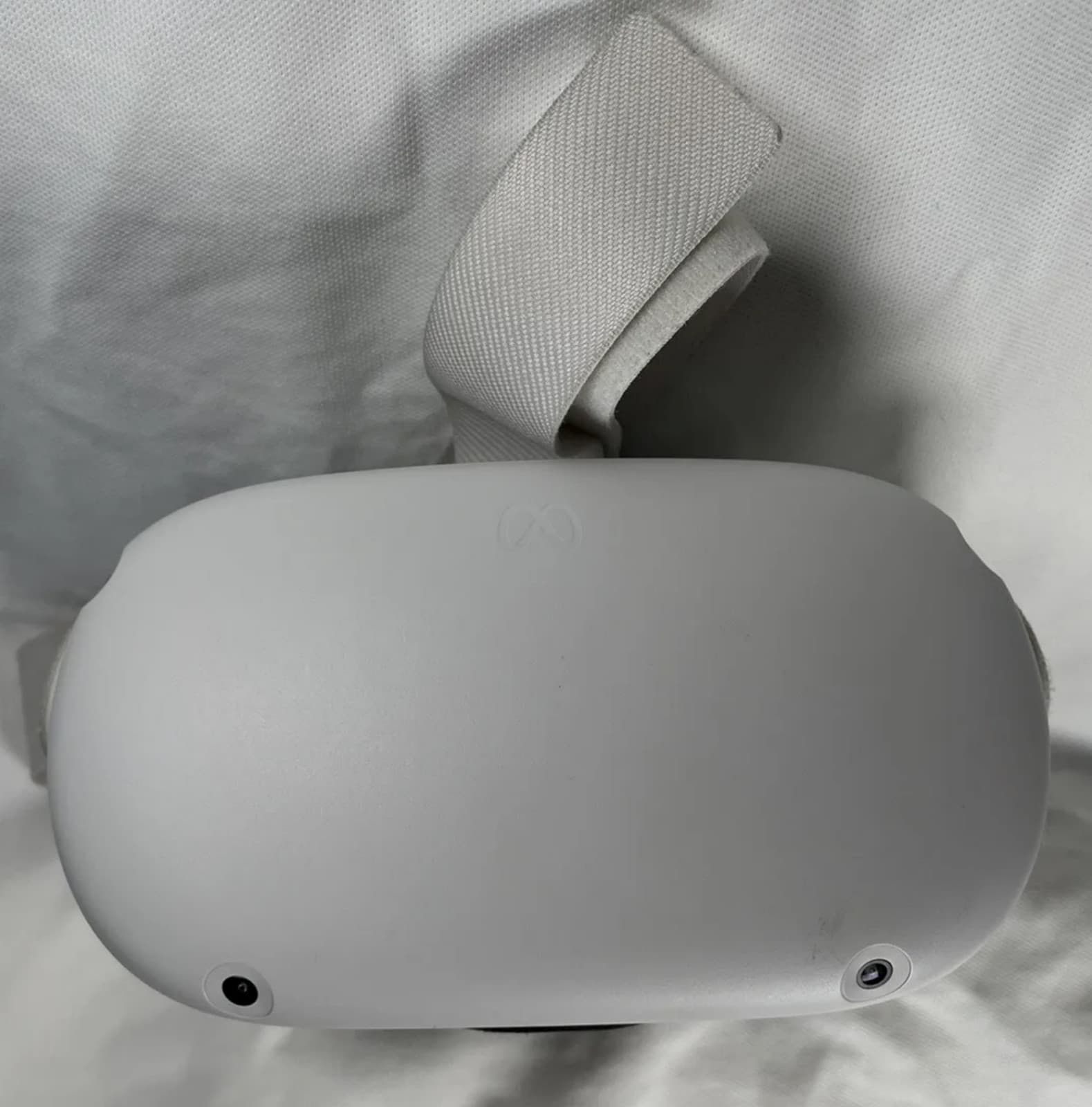 Oculus Meta Quest 2 256GB VR Headset - White Headset ONLY No Controllers 6