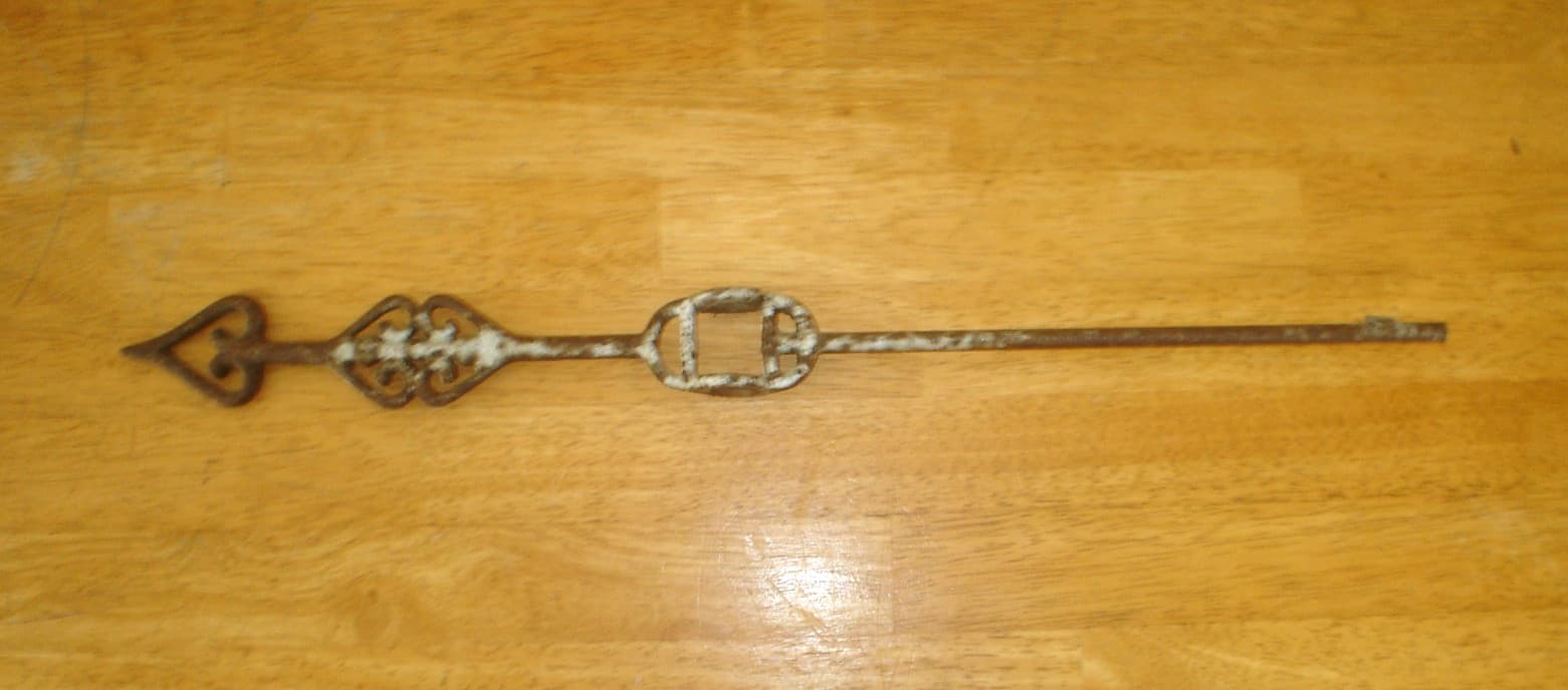 Antique Ornate Cast Iron Iowa Barn Directional Weathervane Arrow (Missing Cow) 6