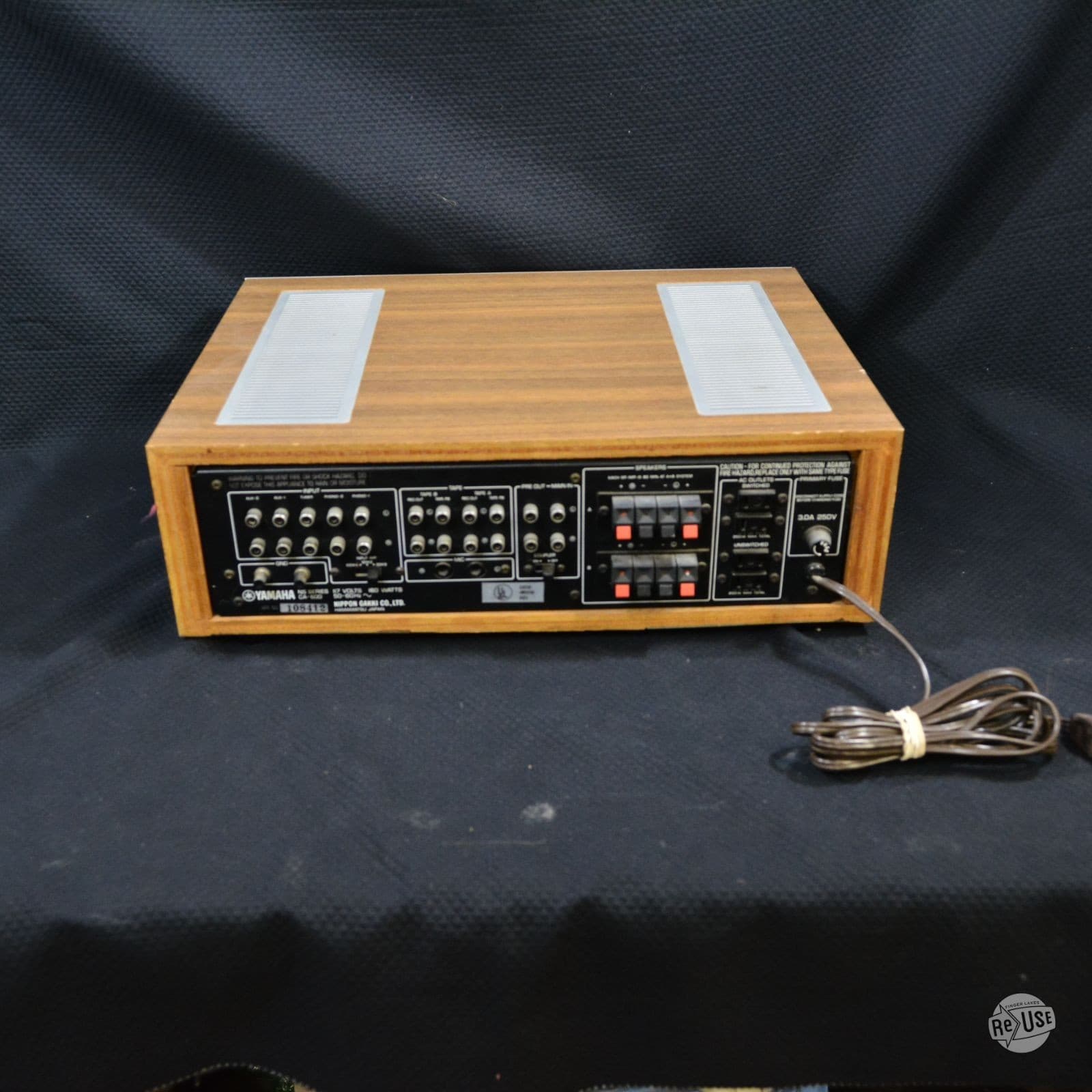 Yamaha CA-600 Integrated Stereo Amplifier 5