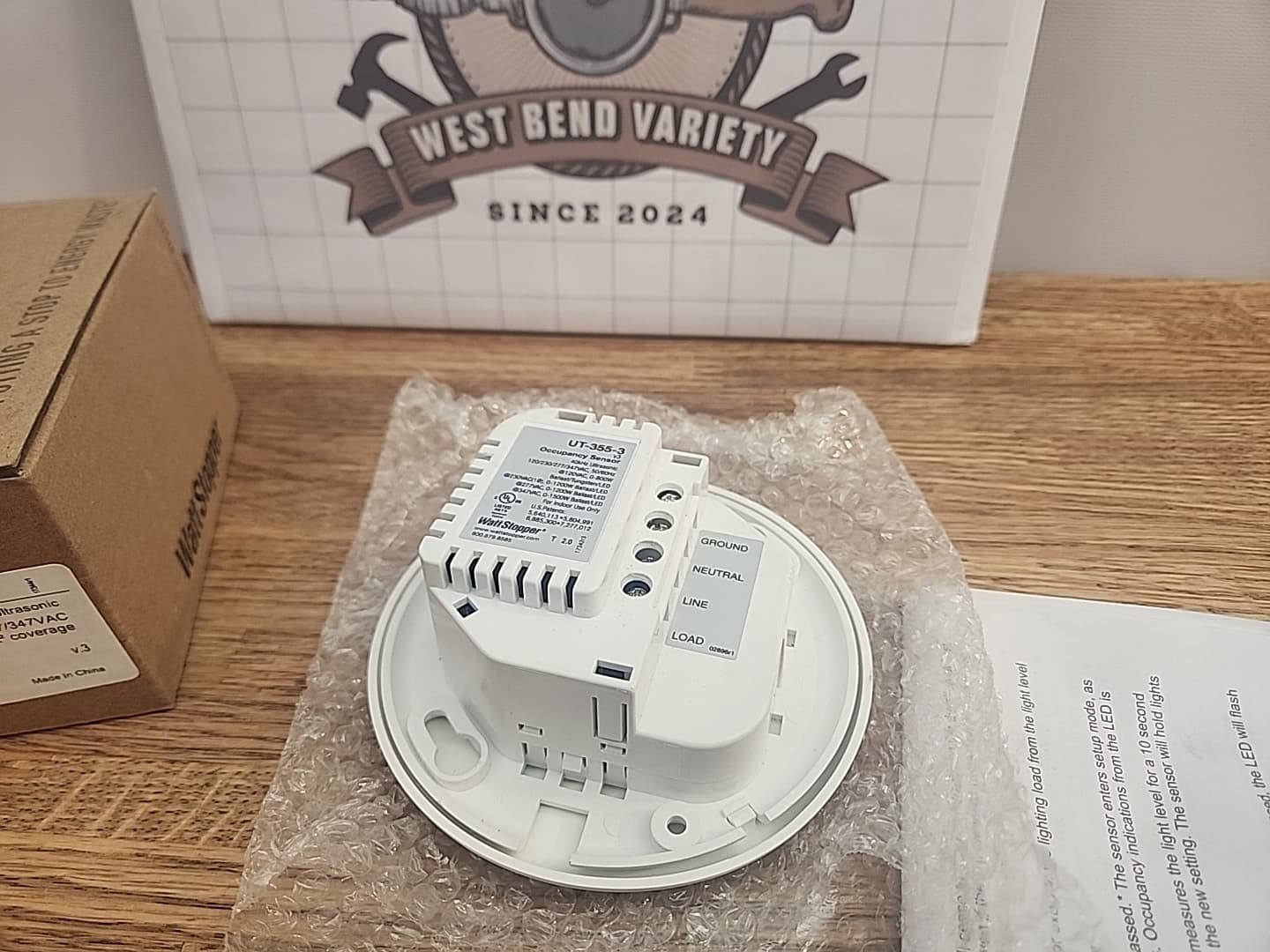 WATT STOPPER UT-355-3 ULTRASONIC CEILING OCCUPANCY SENSOR 2000 FT COVERAGE 4