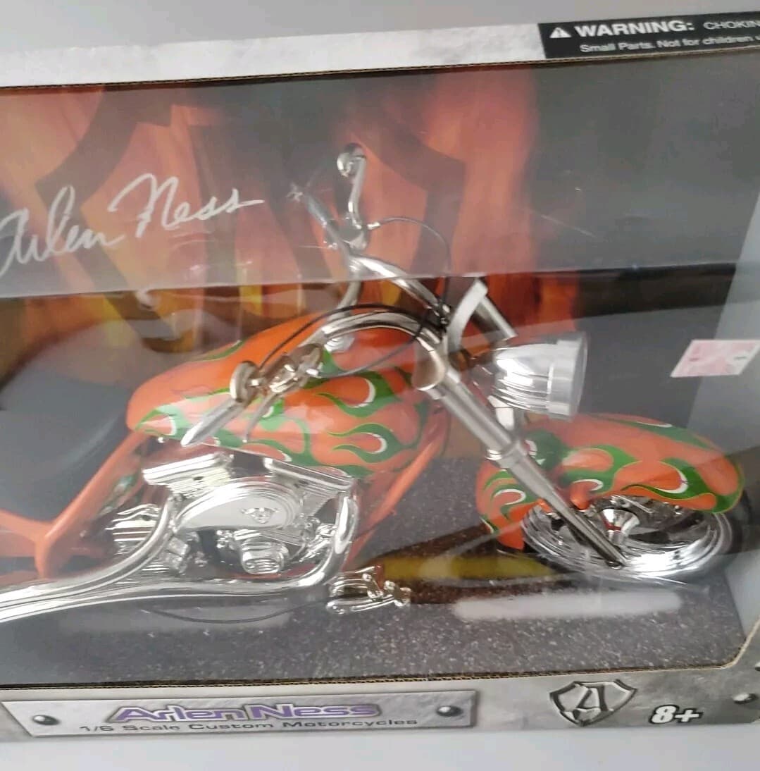 ARLEN NESS TOY ZONE IRON LEGEND DIE-CAST 1/6 MOTORCYCLE BOBBER ORANGE W/ FLAMES 5