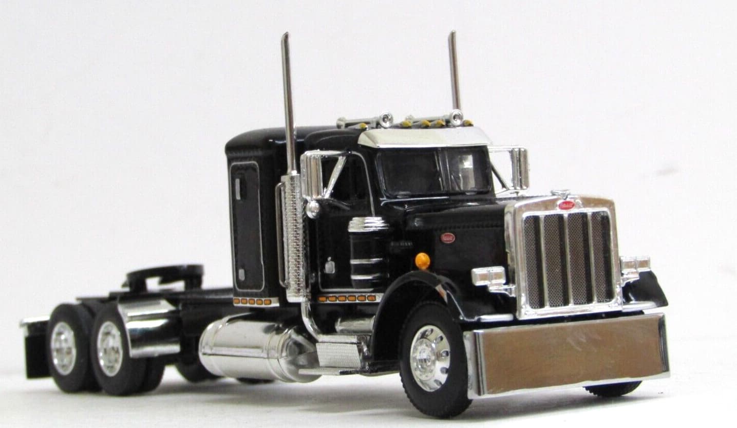 DCP black Peterbilt 359 36" flattop sleeper tractor new no box 1/64 5