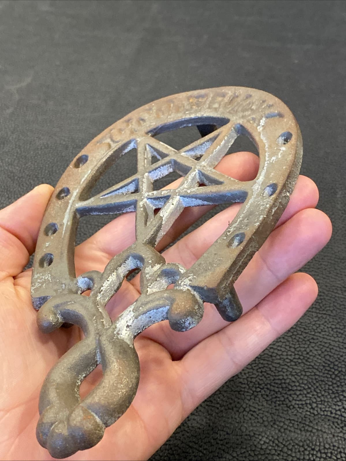 Antique Vtg Cast Iron Trivet Horseshoe Pentagram Star Good Luck Wall Hanging 7” 5