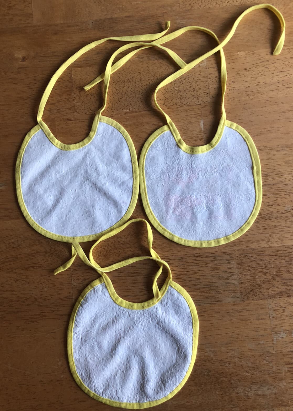 3 Playskool Disney Mickey Pluto Snoopy Tie Baby Bibs Vintage 80’s ?  7" x 7" 2