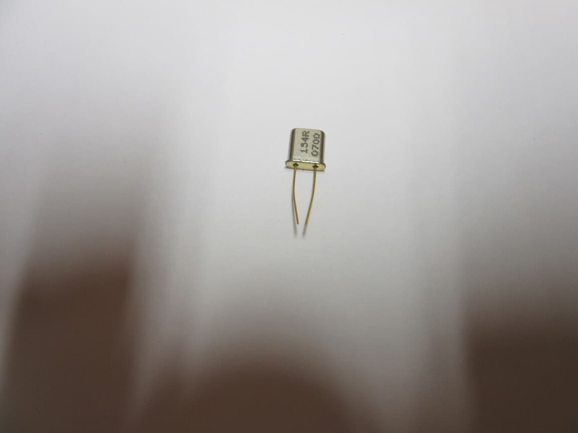 Motorola Minitor II (2) and Motorola Keynote Pager Crystals New 2