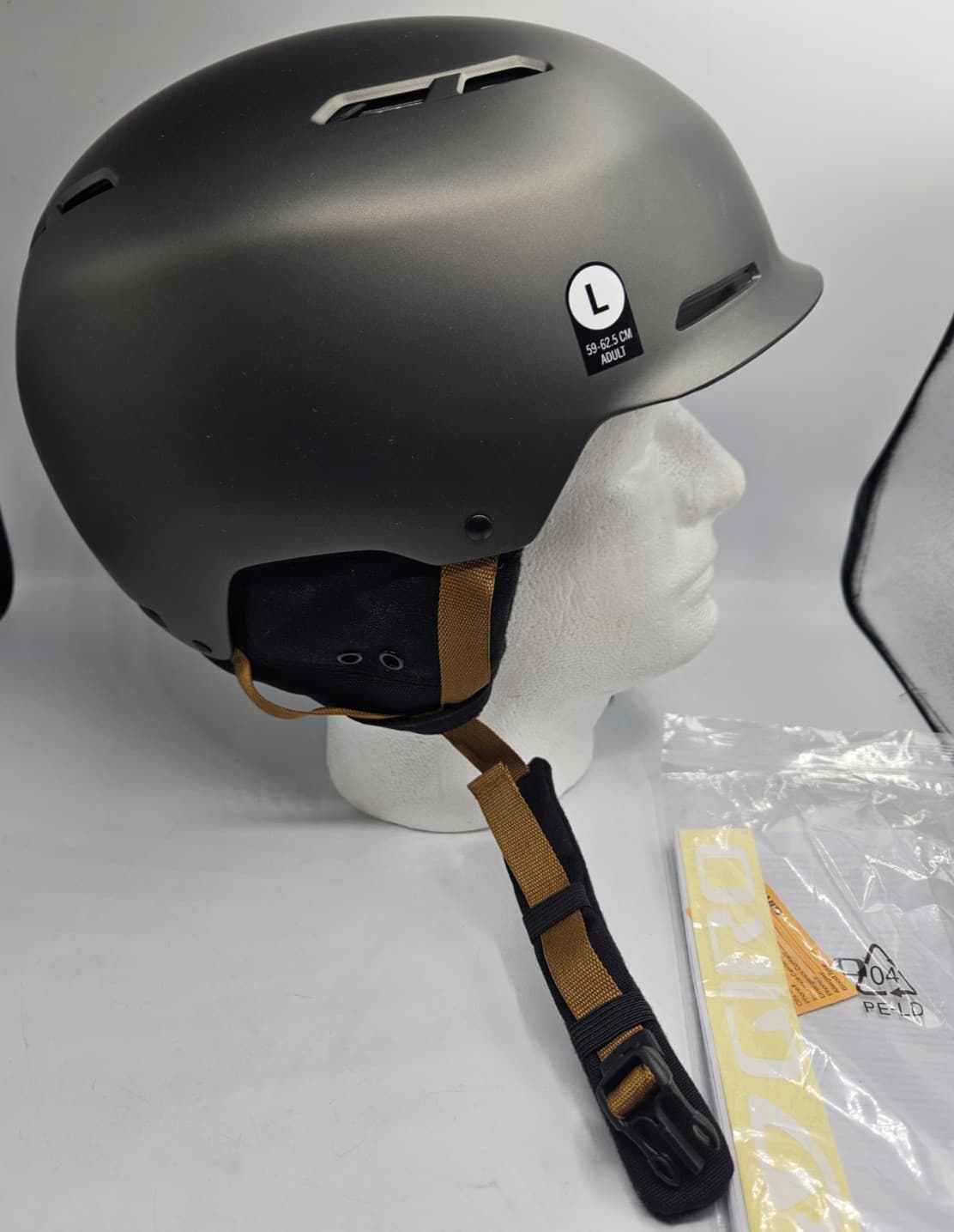 NWT Giro Trig MIPS Helmet Large Met Coal/Tan; Hard-Shell Freestyle Snow Sports 5