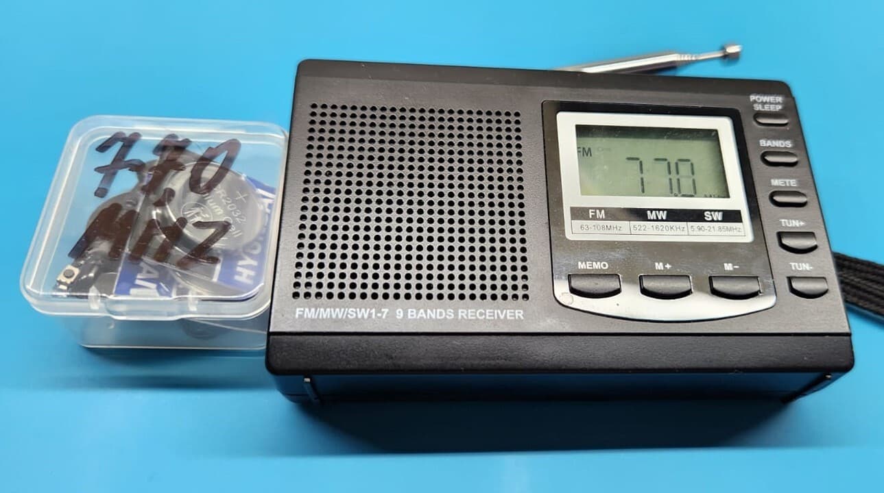 SET - Micro Spy Bug operating outside FM broadcasting area & special FM receiver 2