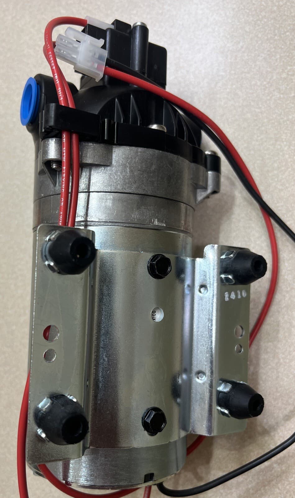 Pentair Shurflo 8000-783-238 Fluid Pump 36V 3 Amp 1.6 GPM 100 PSI  NEW 11-179-00 6