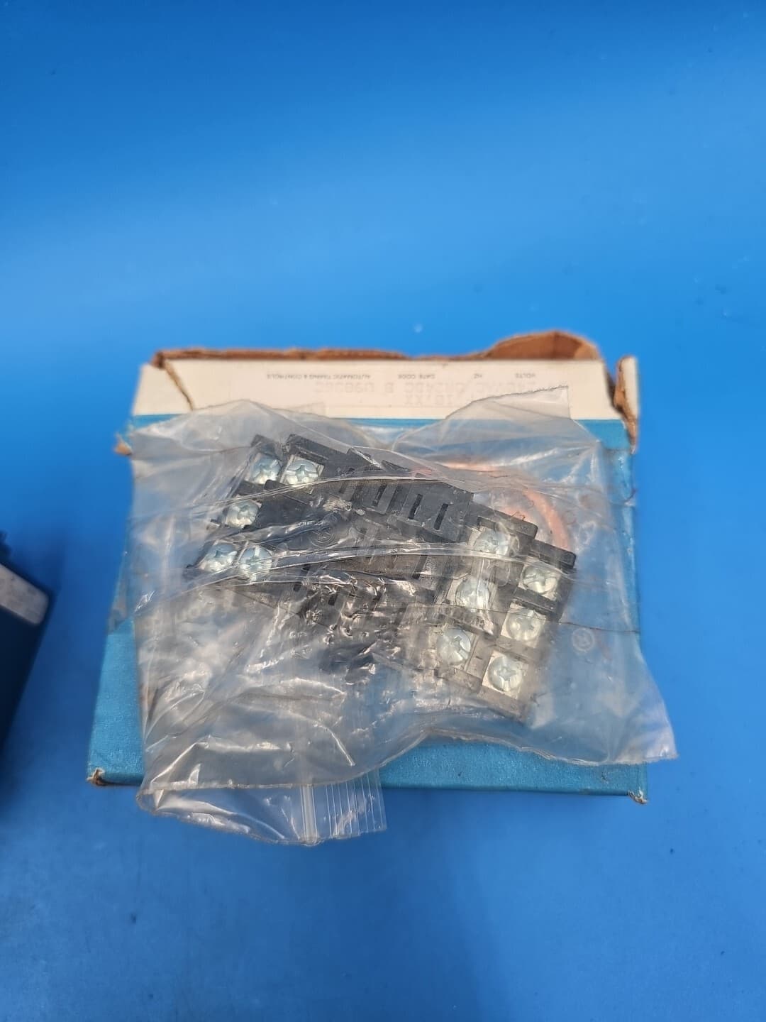 ATC 82-20 328D200F10XX 328D Time Delay Relay 1-10 Seconds 2