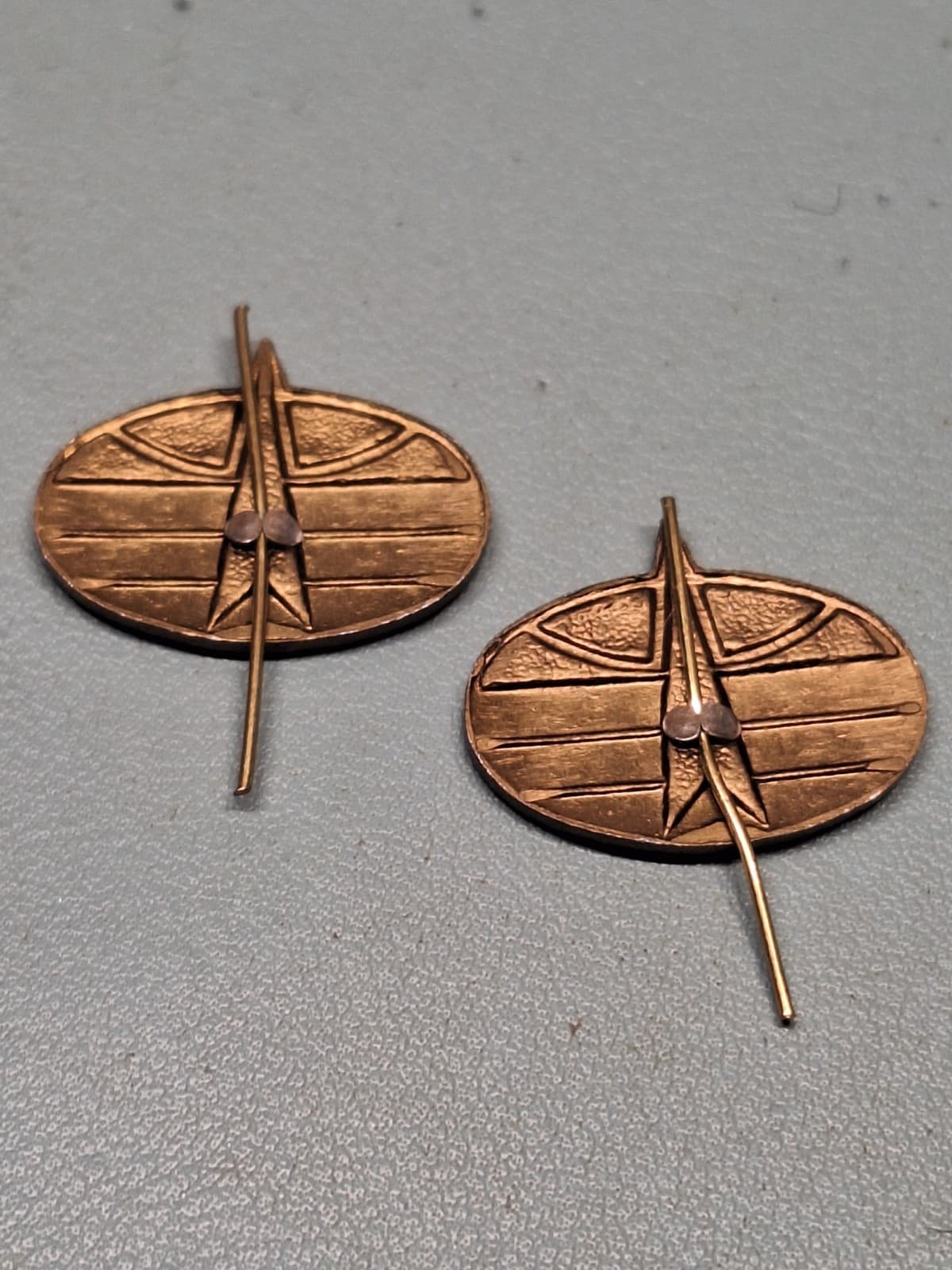 RUSSIAN AERO SPACE FORCES BUTTON HOLE PIN PAIR OF 2 2