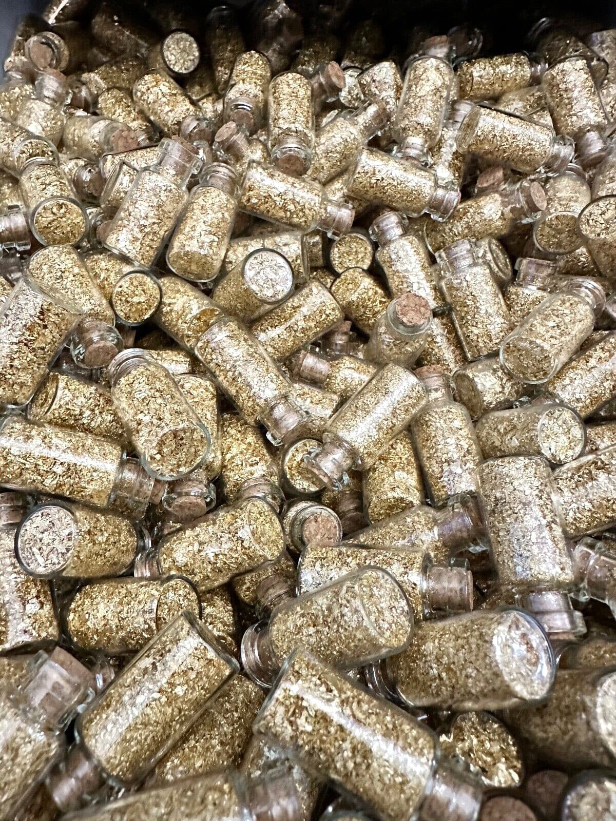 10 Bottles of Large Gold Flakes ..... 3