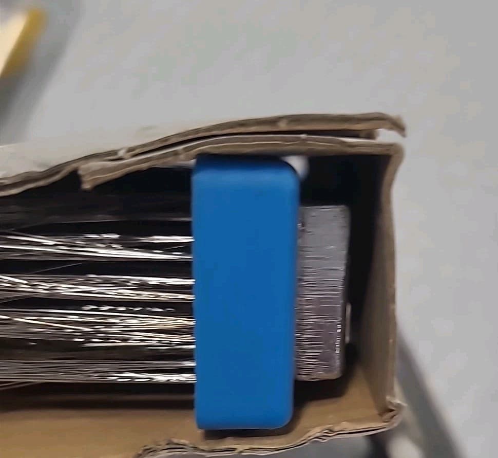 604A 6 in. Aluminum Back Algae Brush, Stainless Steel Bristles for Plaster, 4