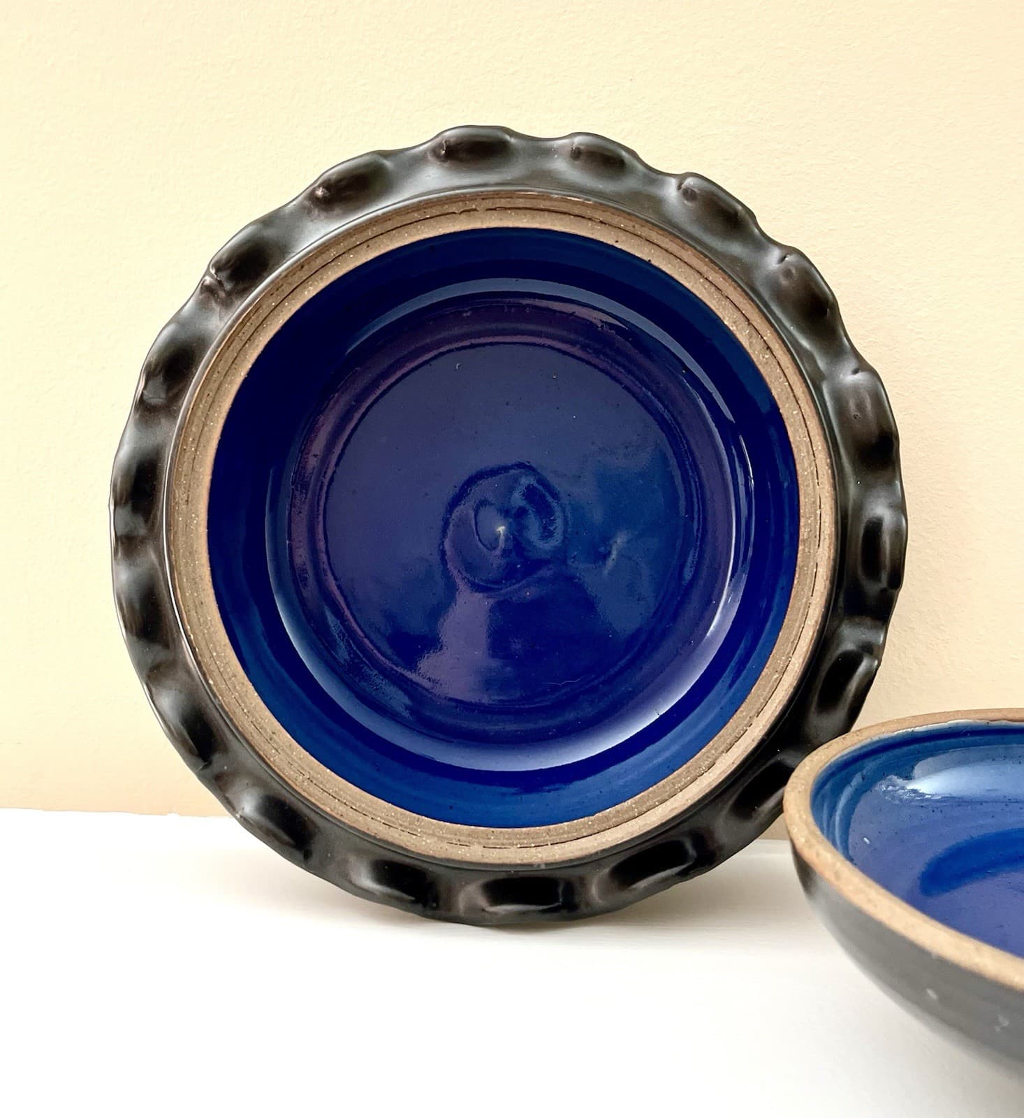 Vintage Pottery Signed Black Covered Dish Abstract Heavy Ceramic Serving Pot 2