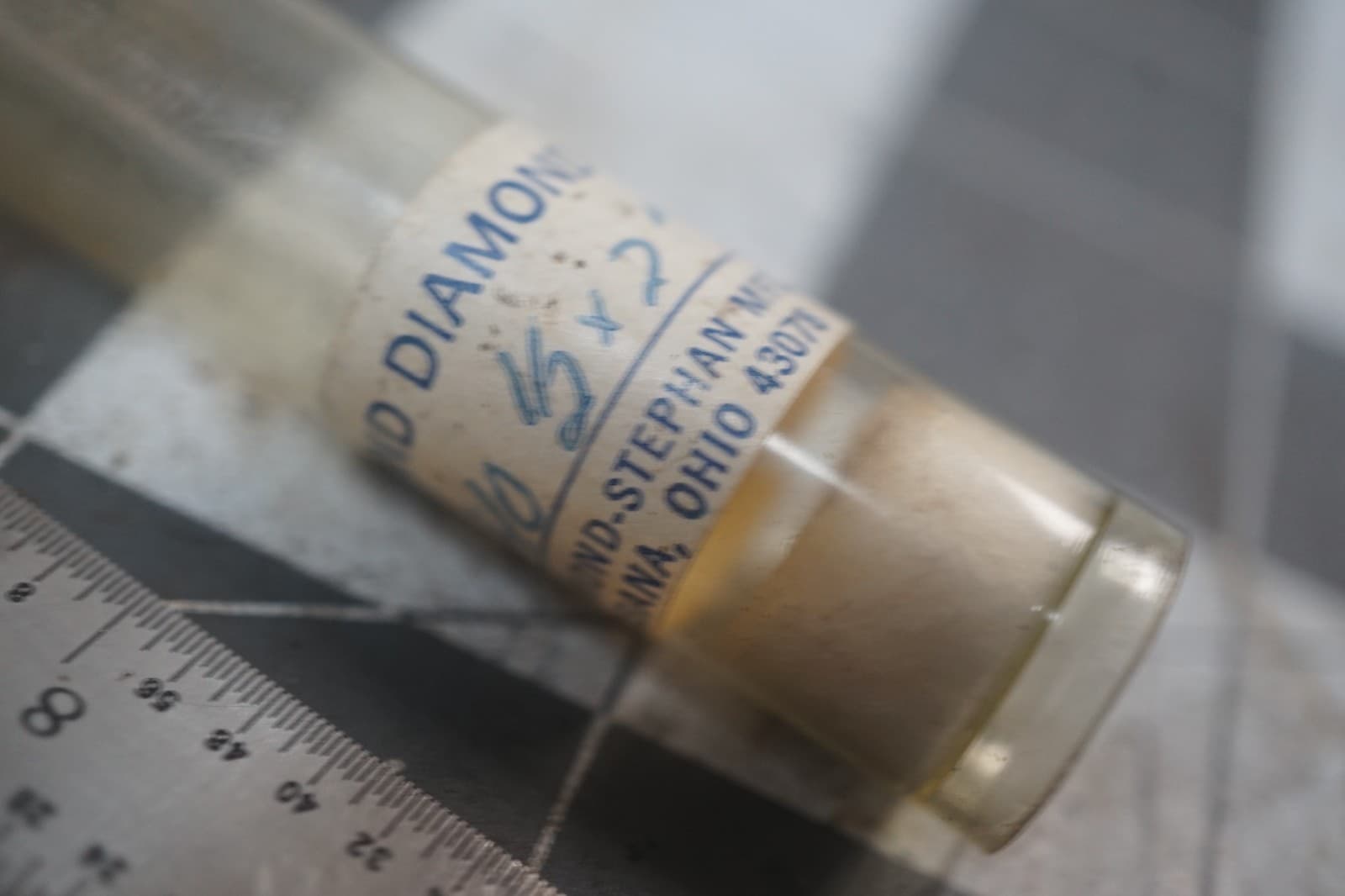 Desmond D40 One Carat Single Point Diamond Wheel Dresser 1/2" Shank 4