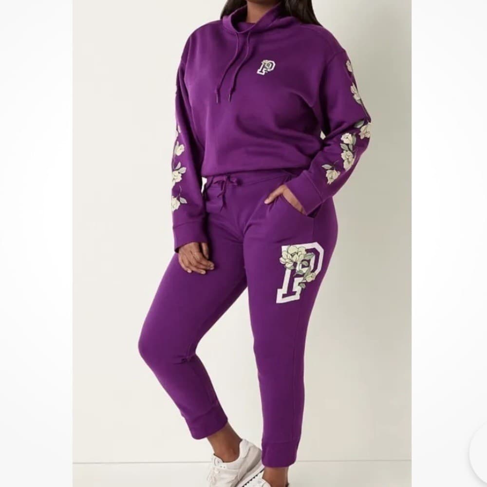 Pink Victoria's Secret Lounge Jogger Sweatsuit With Floral Graphic Dest