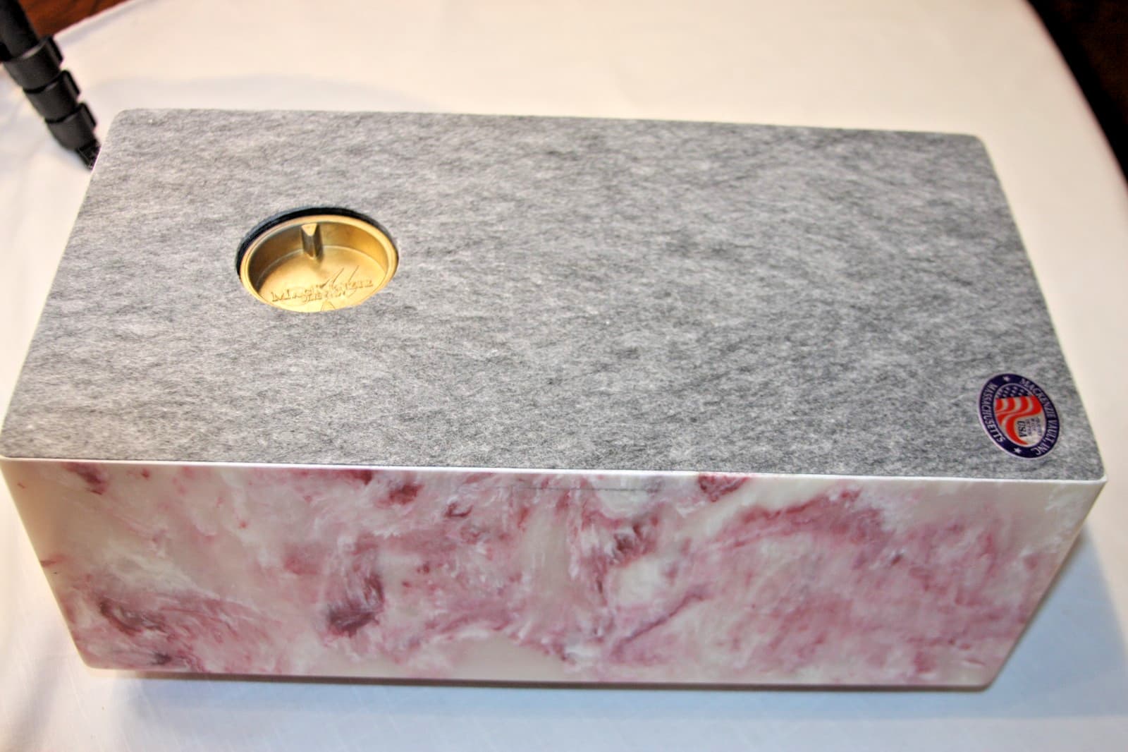 MacKenzie The Companion Urn Wild Rose 6