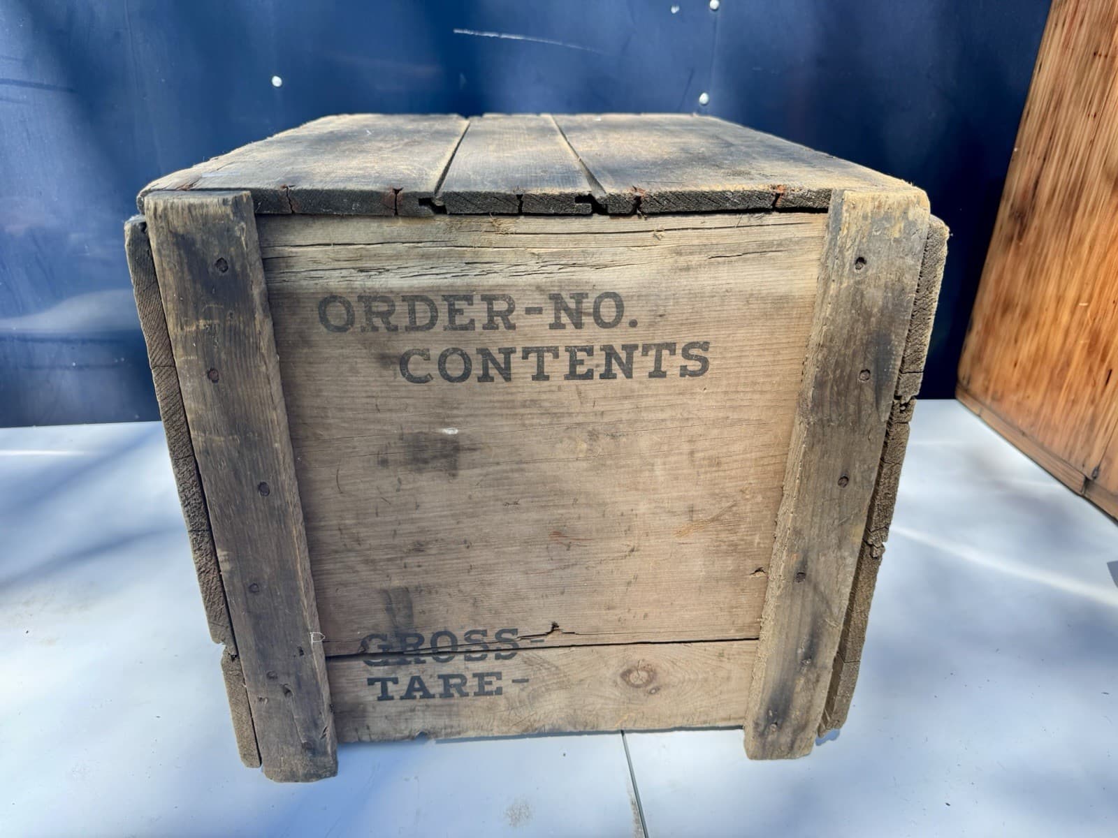 Very Rare VINTAGE ANTIQUE Champion Spark Plugs Wood Shipping Crate Advertising 3