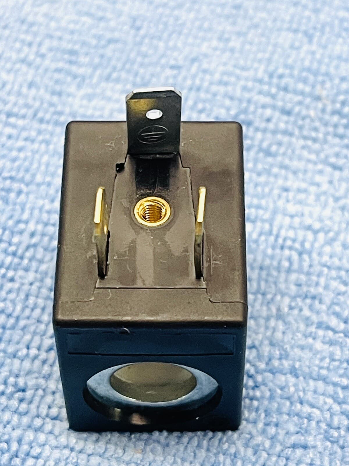 COIL FOR SOLENOID VALVE VACUUM PUMP VALVE BDV21012KW 21W 3