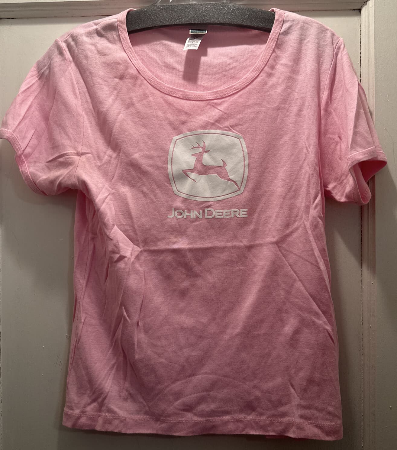 NOS JOHN DEERE 100% Cotton Logo T-SHIRT Tractor Farm Deer PINK Adult Medium