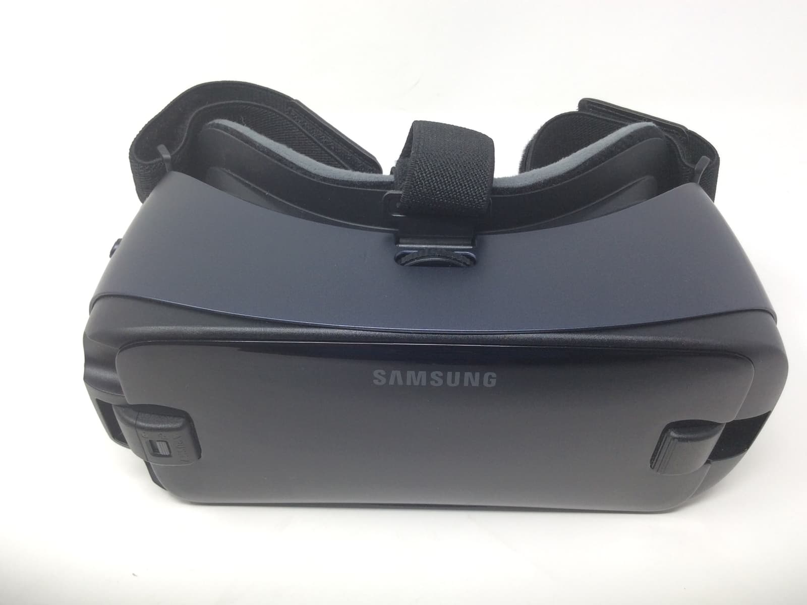 Samsung Gear VR Virtual Reality Headset w/ Controller SM-R324 Oculus Used In Box 6