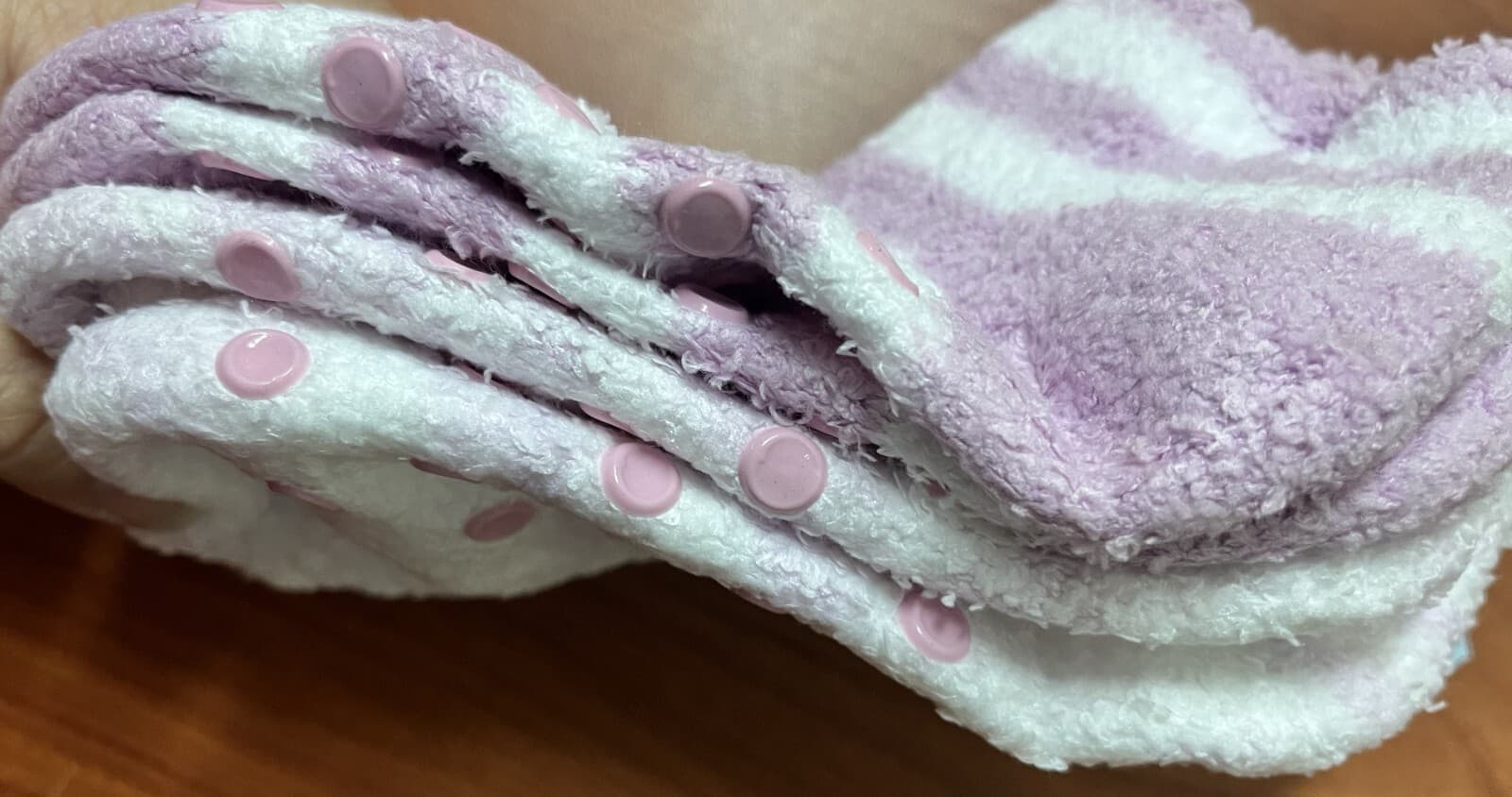 Cat & Jack Super Soft Ankle Socks Gripper Bottoms 2 Pair Purple White XS/S New 2