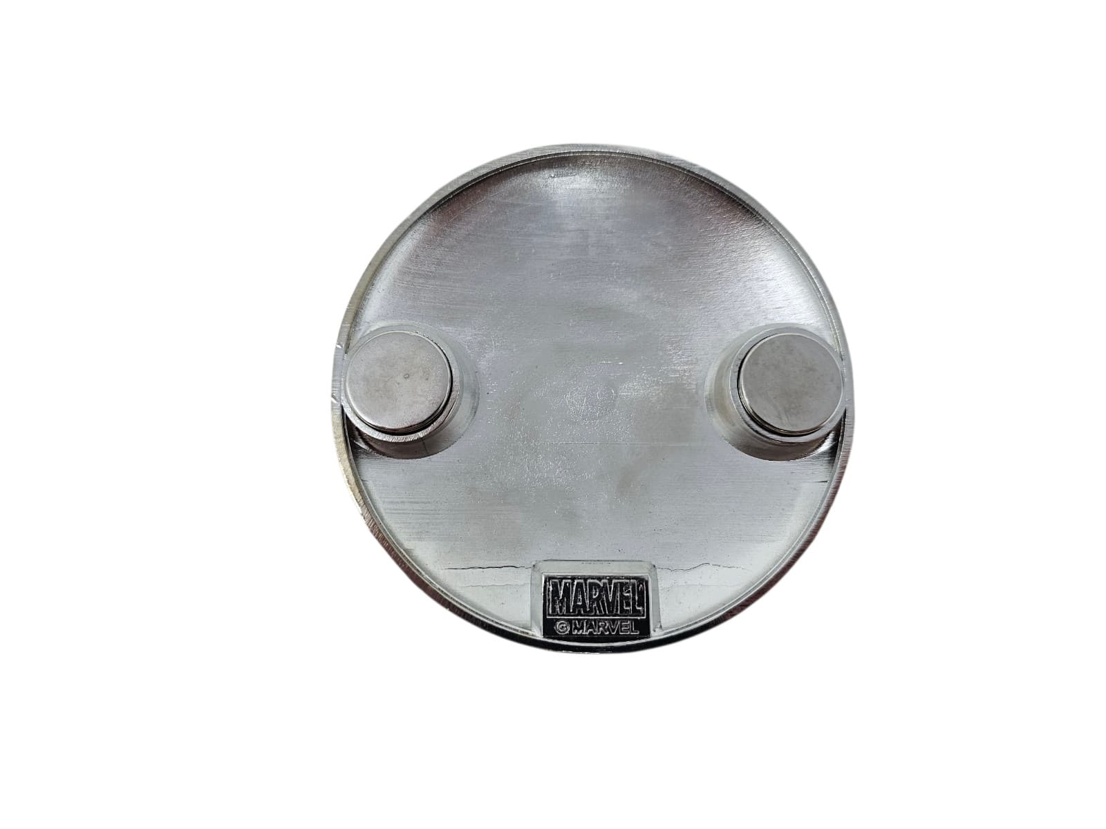 Marvel Studios Captain America 4-Inch giant steel pin magnetic back Shield NIB 2