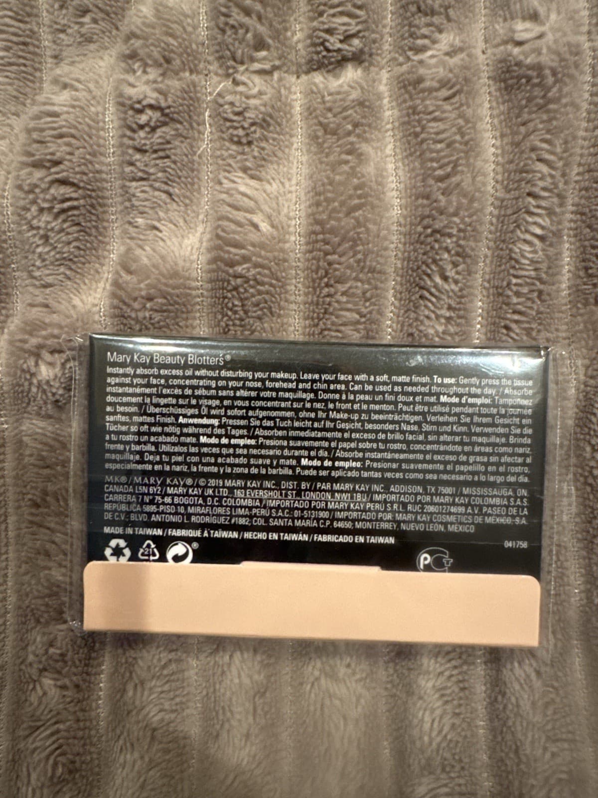 TWO PACKS OF Mary Kay Beauty Blotters Oil-Absorbing Tissues 75 Sheets  2packs 2