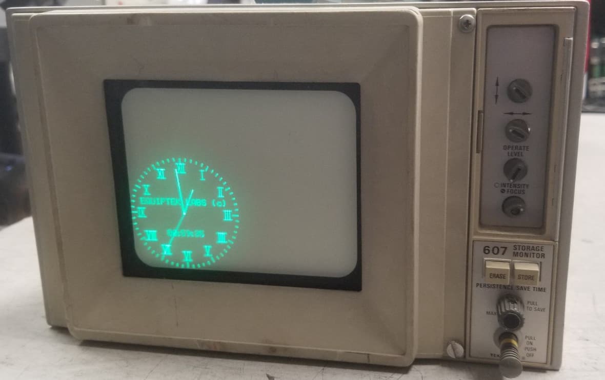 Vector Display XYZ  PERFECT Tektronix 607  X-Y and Z brightness Store mode or RT 4