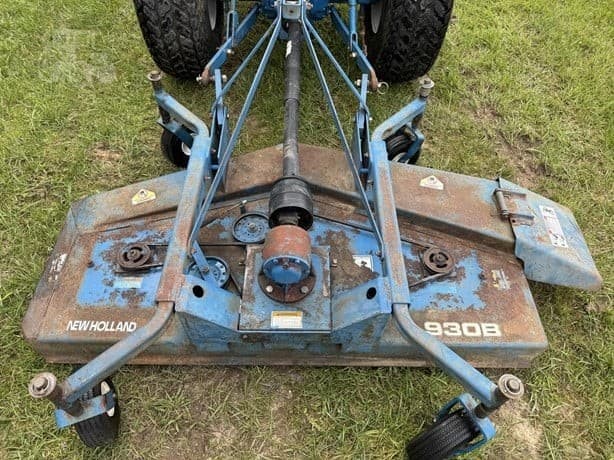 1998 New Holland 1720 2wd Tractor with Finish Mower 4