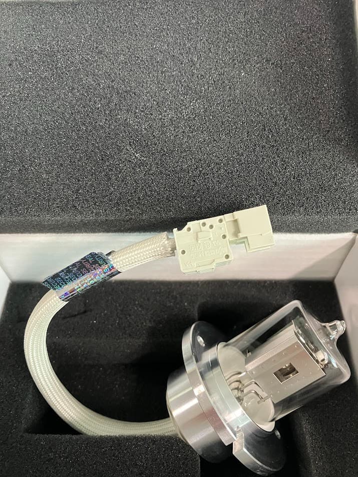 Bio-Rad 760-1330 Deuterium Lamp QuadTech UV/VIS Detector 3