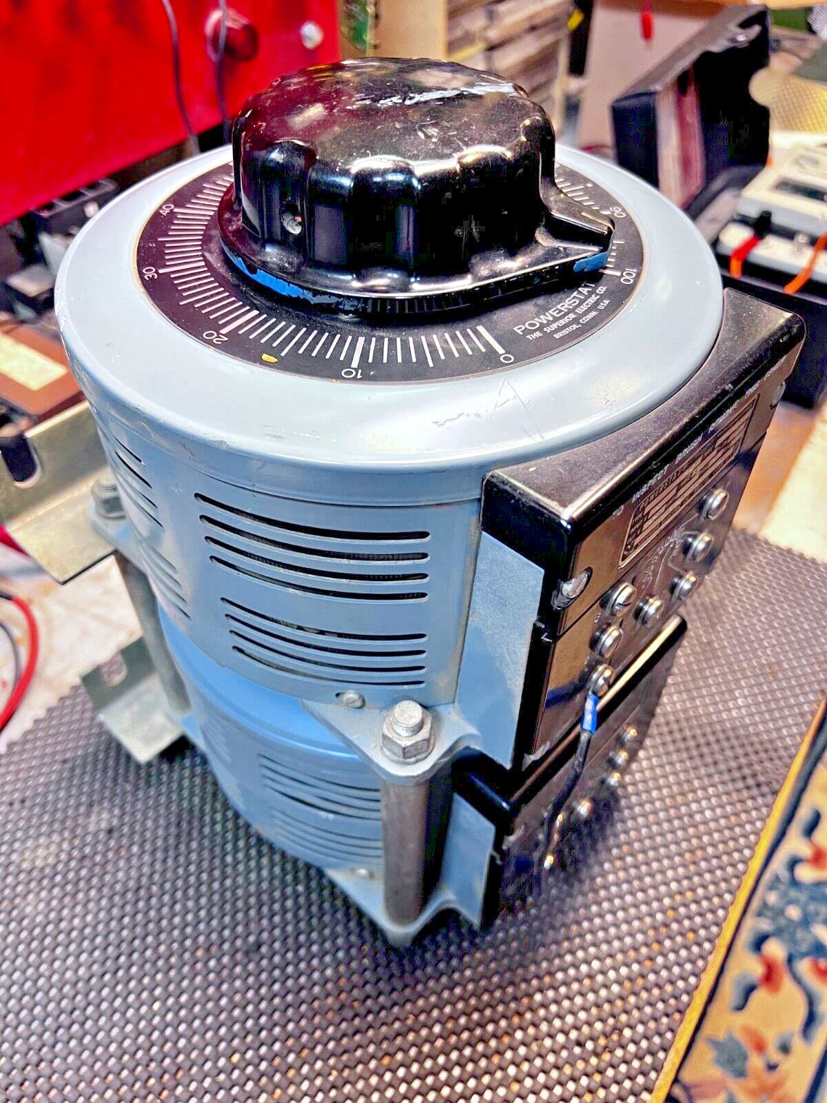 Powerstat 236B-2 Variable Autotransformer 240-volt, 50/60Hz 4