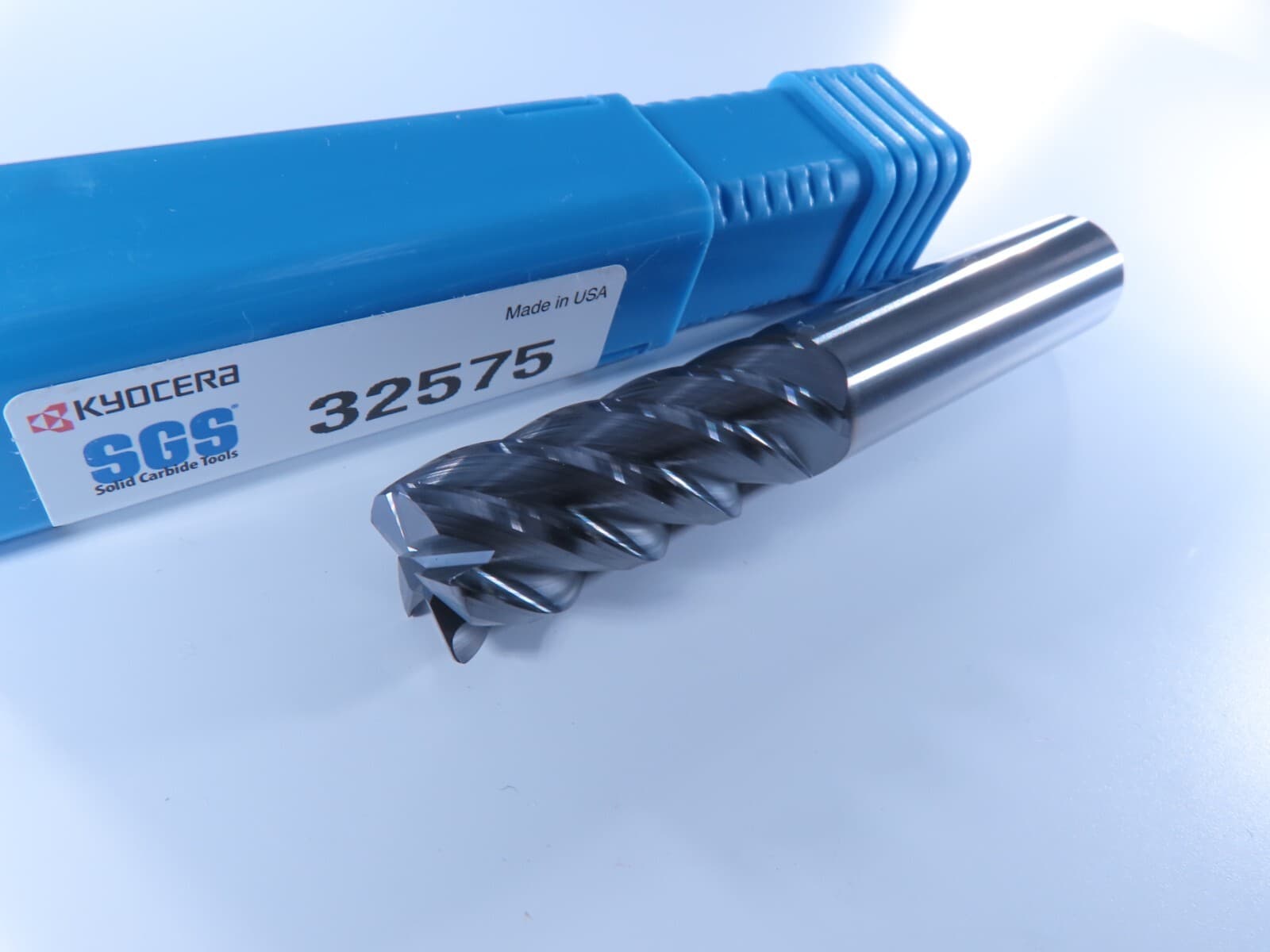 NEW KYOCERA SGS 32575 V-CARB SOLID CARBIDE 1/2" END MILL .030" RADIUS LATHE TOOL 5