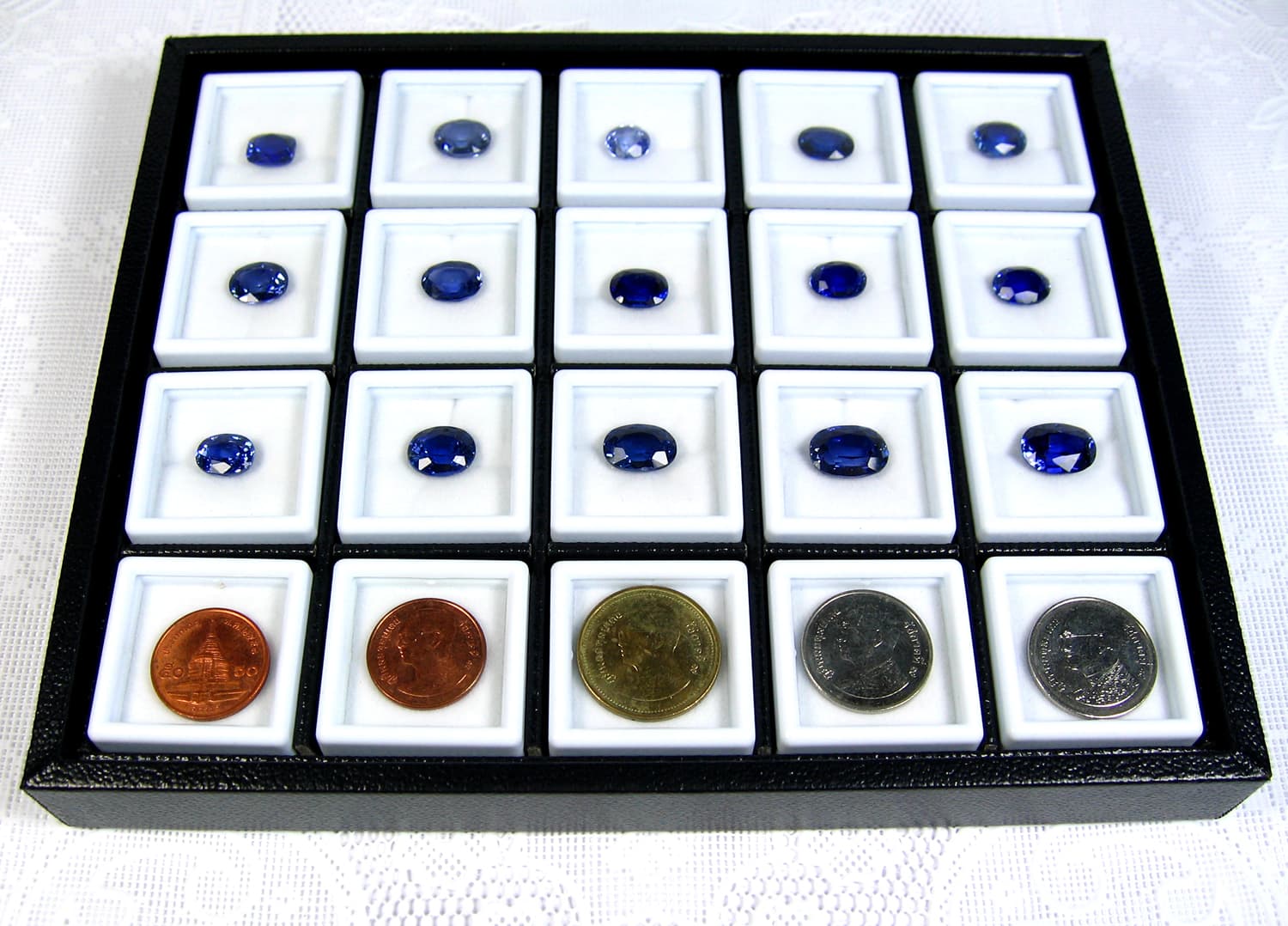 TRAVEL TRAY HOLDER ORGANIZER DISPLAY SHOW CASE GEM 15x18 CM WITH 20 JARS 3X3 CM 3