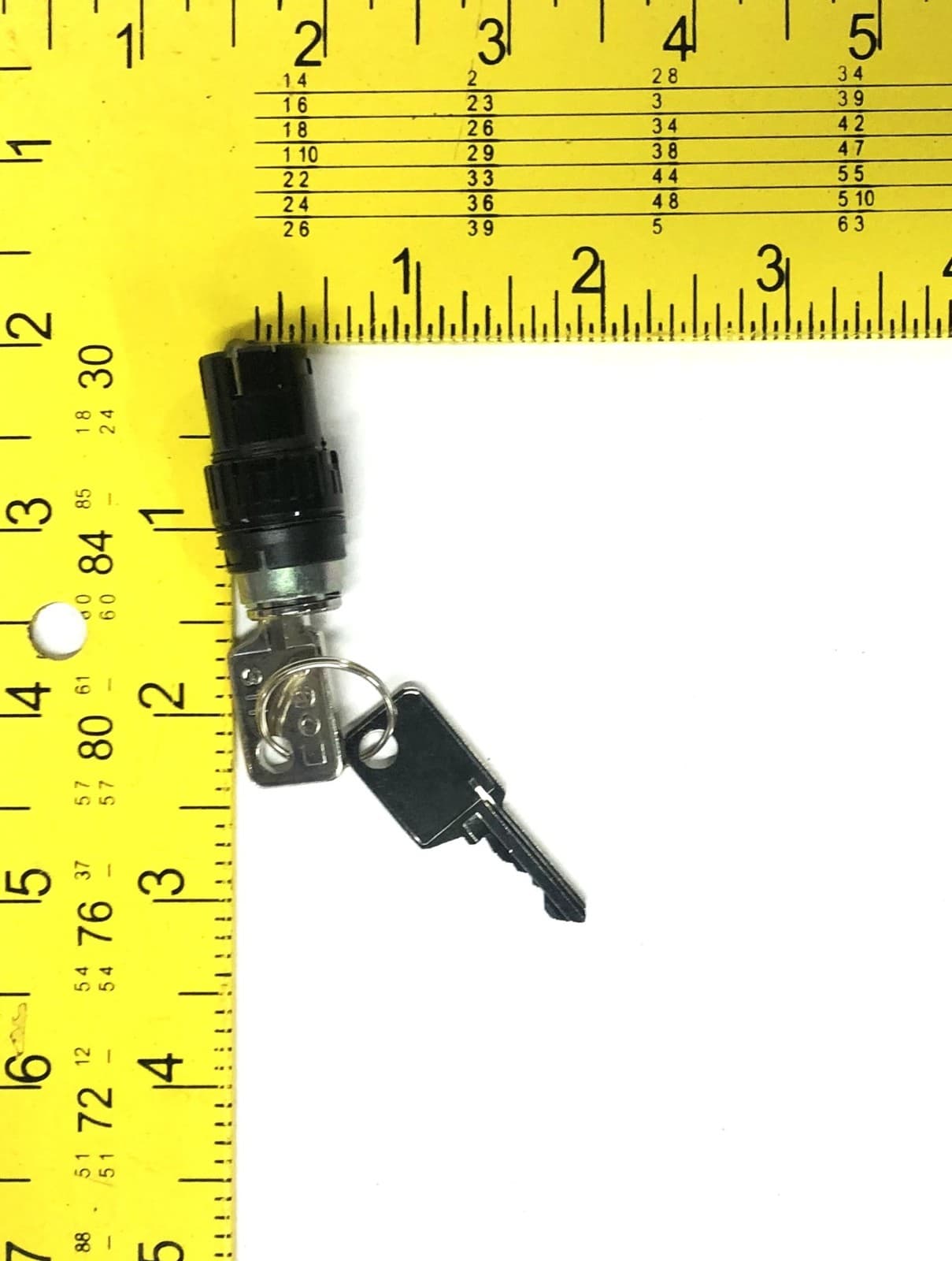 Newark Key Operated Switch Actuator 61-2201.0/D NOS 5