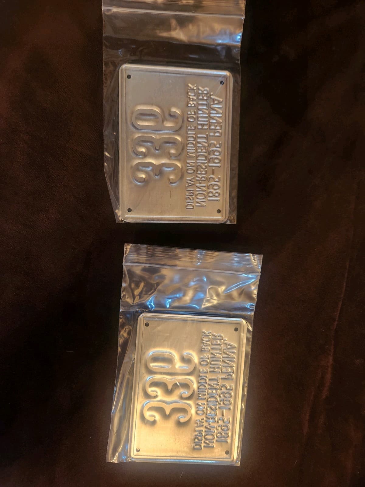 1895 To 1995 Penna. Non Resident Hunter Display On Middle Of Back 336 Set Of Two 2