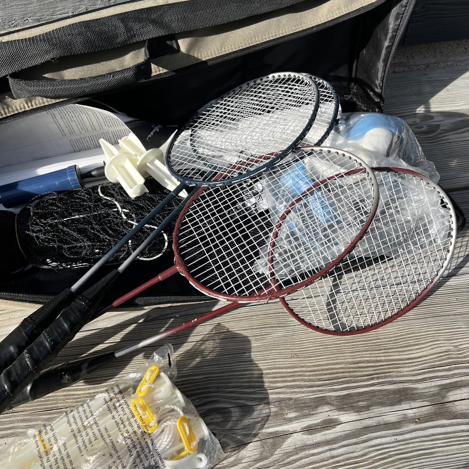 Eddie Bauer Competition Badminton/Volley Ball Set with Carrying Bag 3