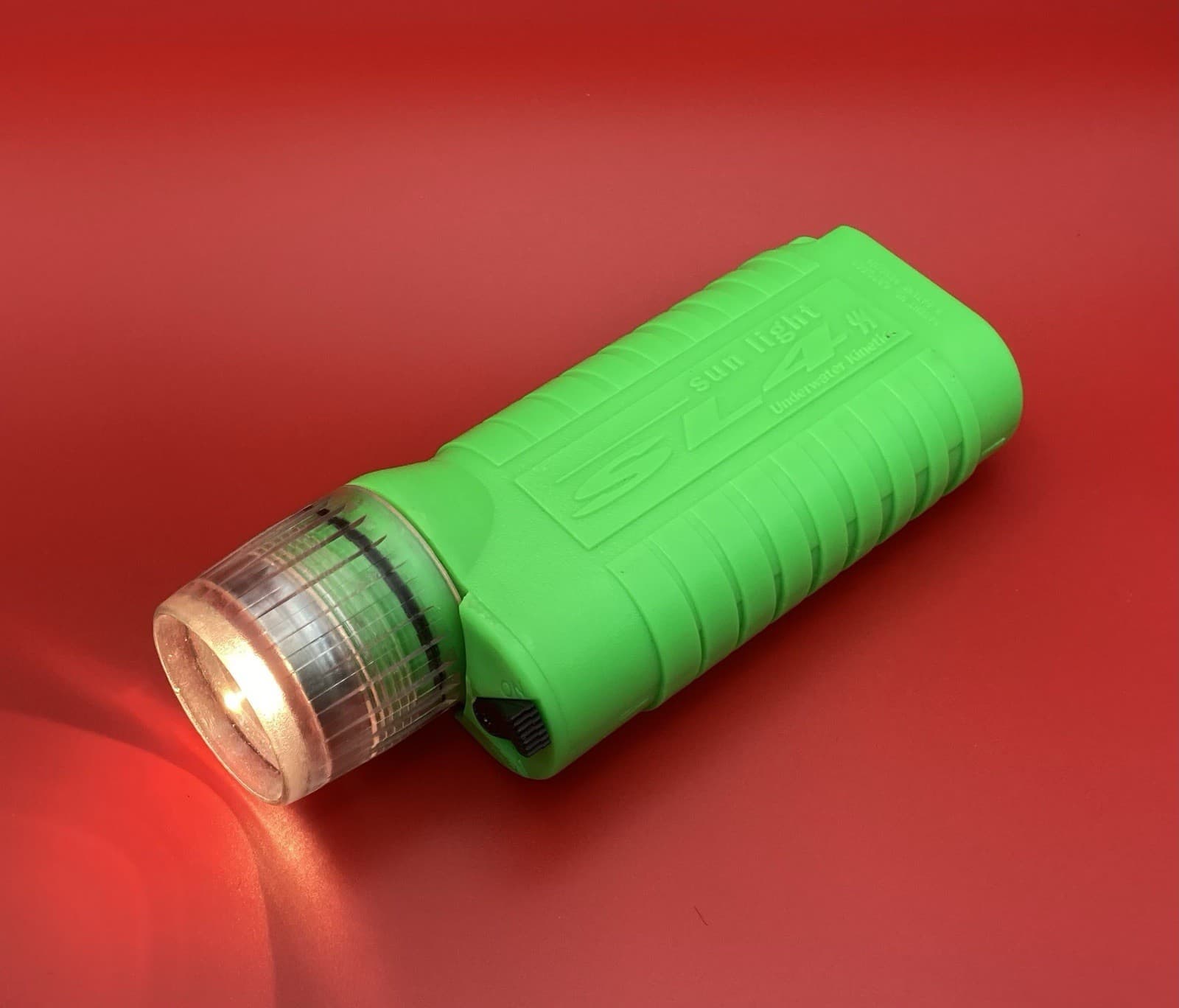 Underwater Kinetics Sun Light SL4 Underwater SCUBA Dive Light Torch GREEN  4C 2