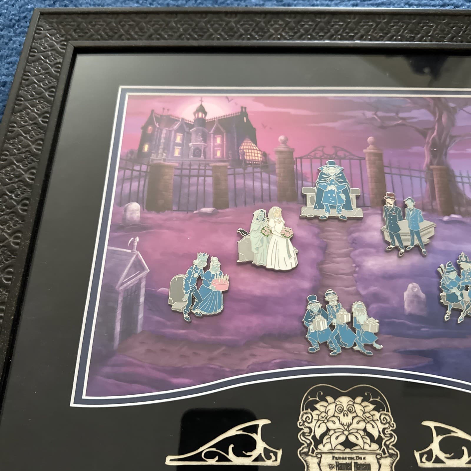 Disney Haunted Mansion Friday The 13th Eve Of Valentines Pin Framed Set LE 213 4