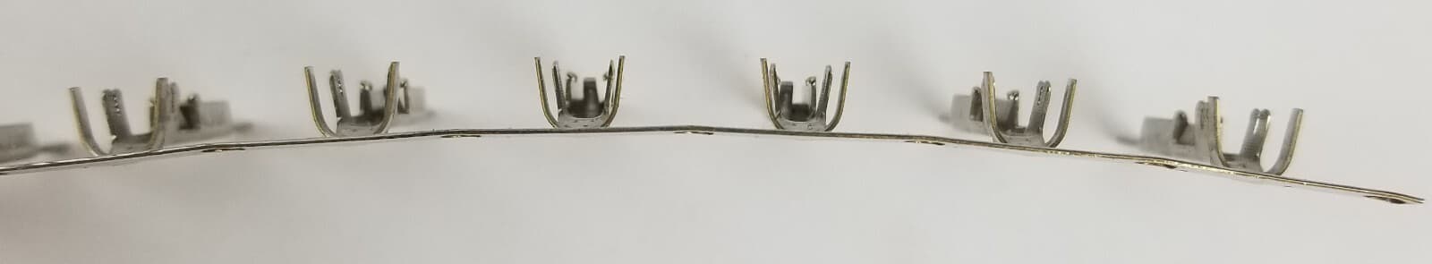 2000 Aptiv Delphi 12048254 Automotive Connector Pins 12-11AWG Crimp Male NEW 4