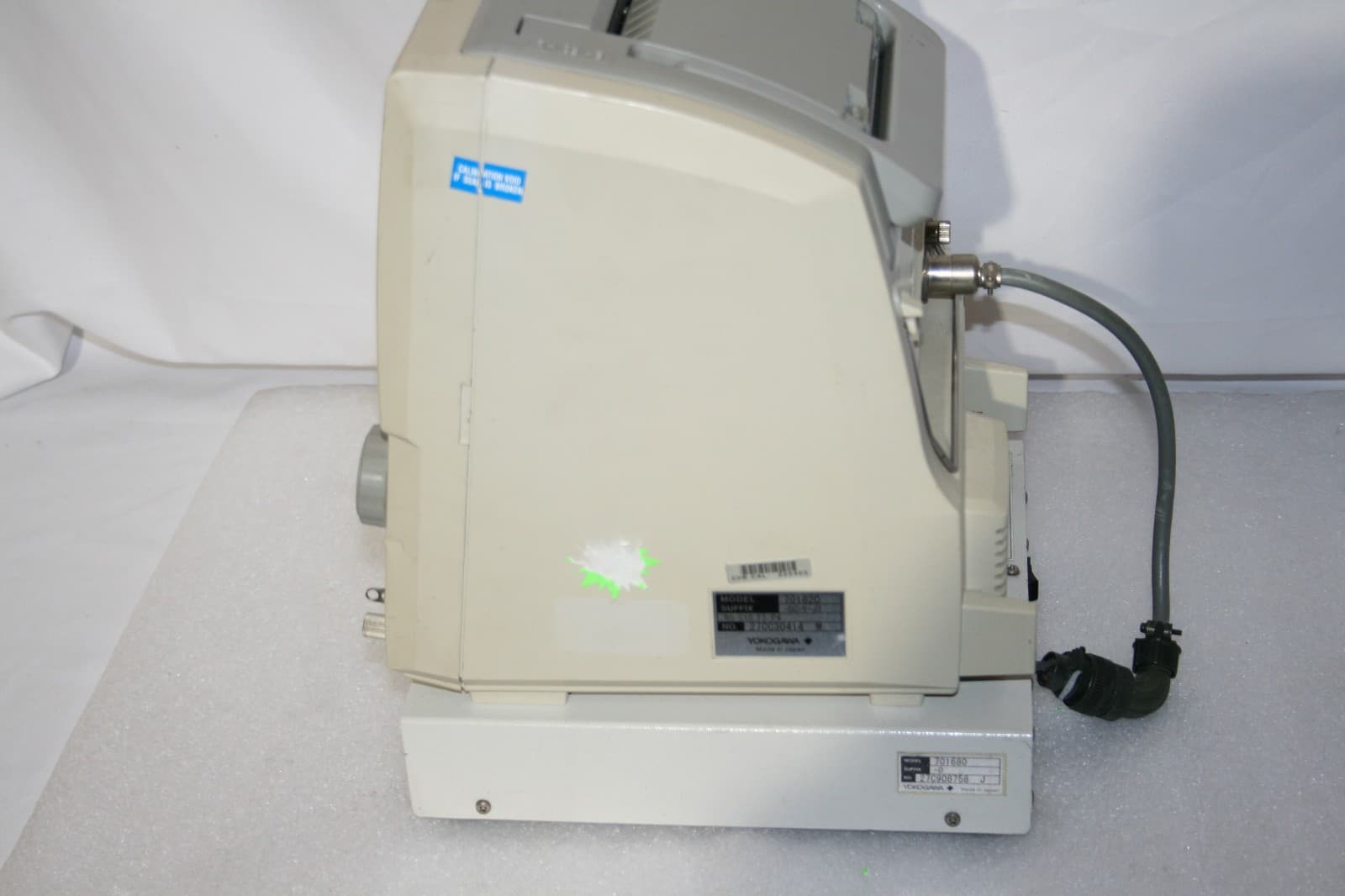 Yokogawa DL1640L 200MHz 200MS/s Digital Oscilloscope DL1640 701620 - READ 2