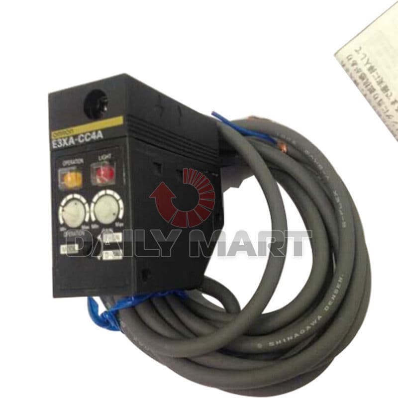 Brand New In Box Omron E3XA-CC4A