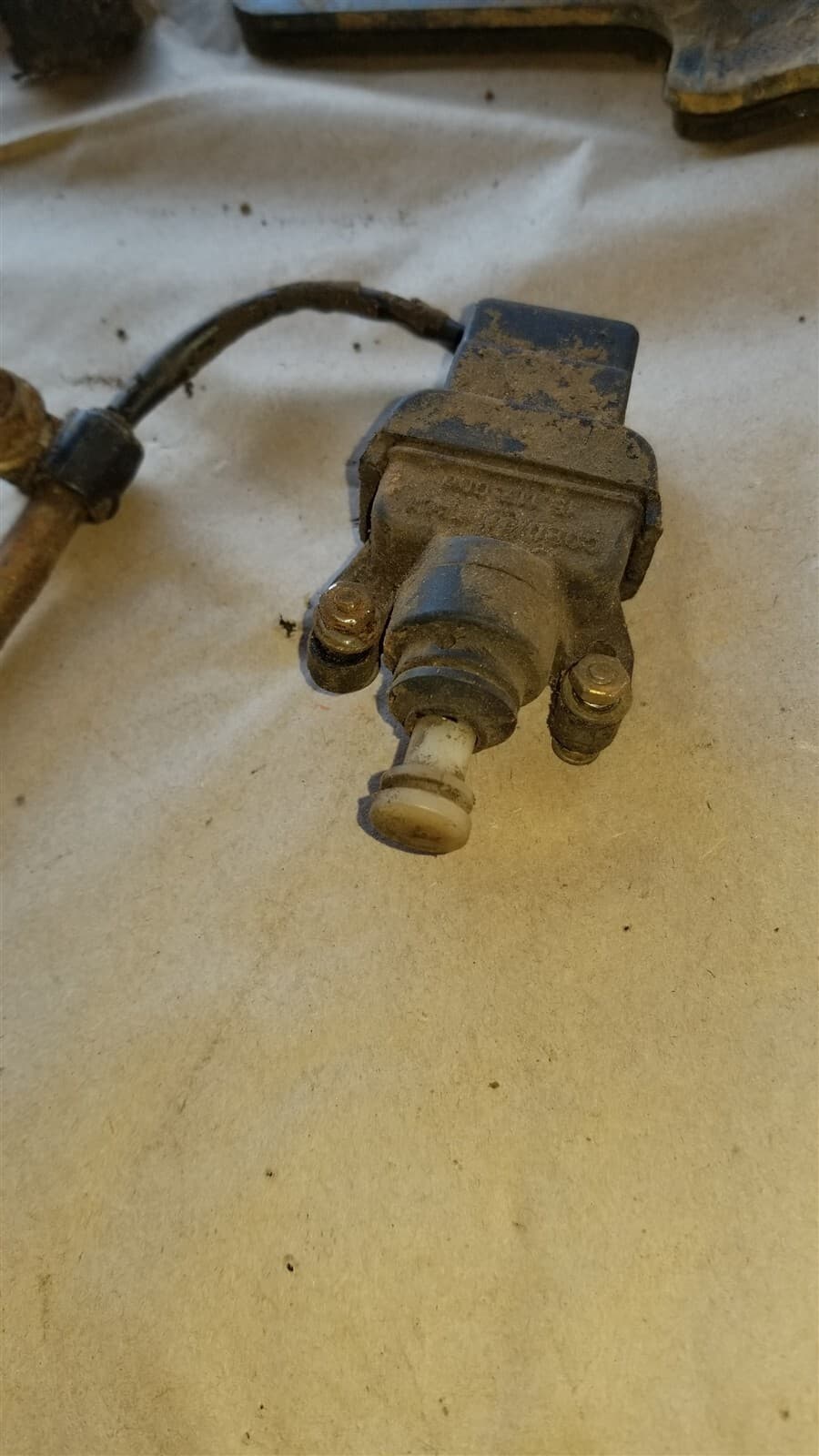 Bobcat traction lock brake switch 753, 763, 773, 853, 863, 864, 873, 963, T200 3