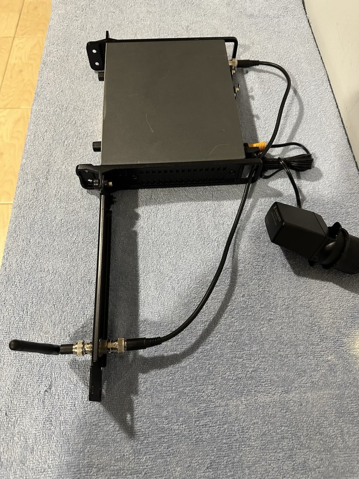 Sennheiser Stereo Transmitter SR 300 IEM G3  516-558 MHz 3