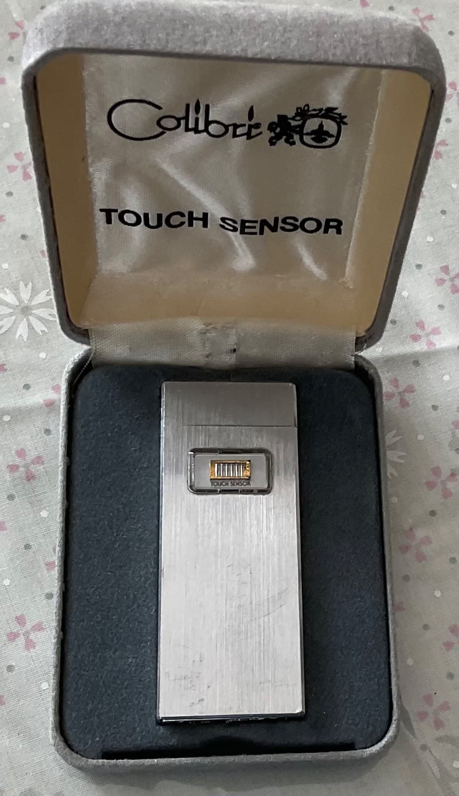 Vintage Colibri Touch Sensor Lighter MIB / Working 2