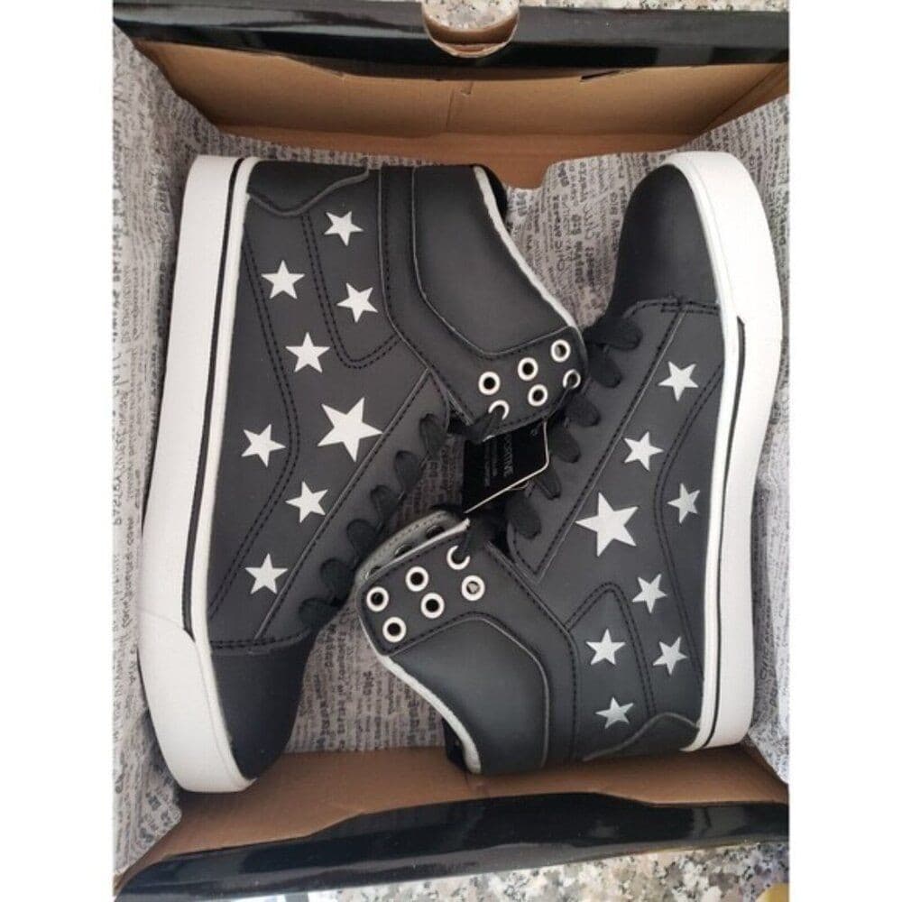 Pastry Women's Pop Tart Star Dance Sneaker Black/Silver Size 6.5 4